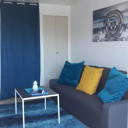 아파트 Charming Apt Close To The Beach Of 아그